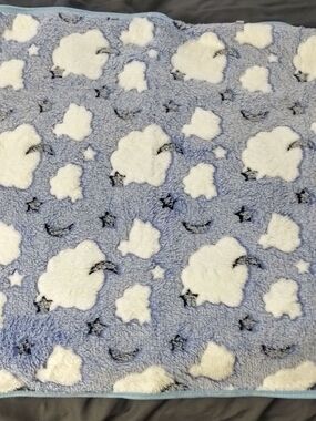 Plush Cloud & Moon Pet Blanket